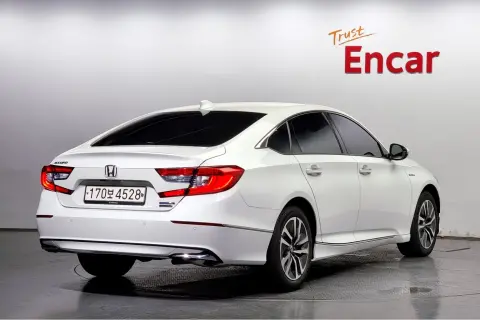 Honda Accord в аренду фото № 0