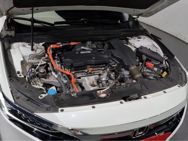 <h1>Honda Accord</h1> в аренду фото № 3