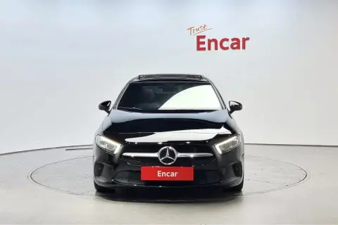 Mercedes-Benz A-Класс в аренду фото № 1