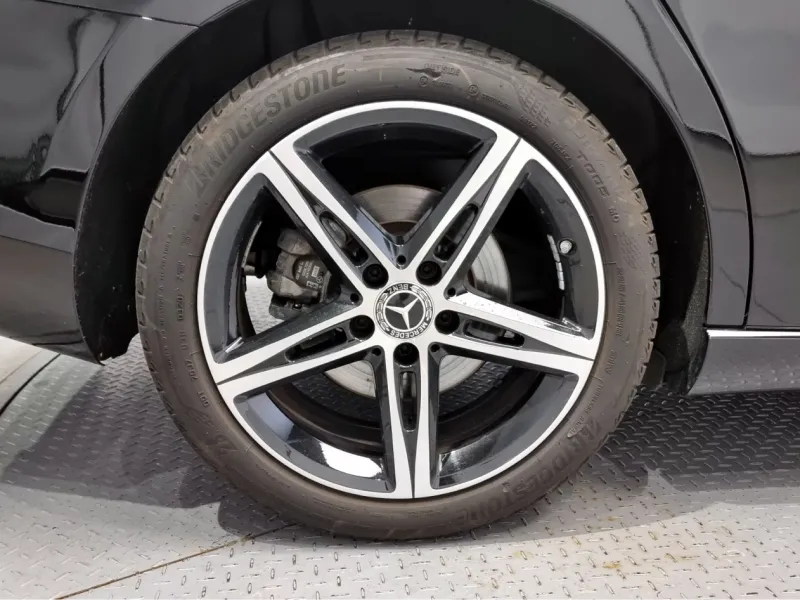 <h1>Mercedes-Benz A-Класс</h1> в аренду фото № 3
