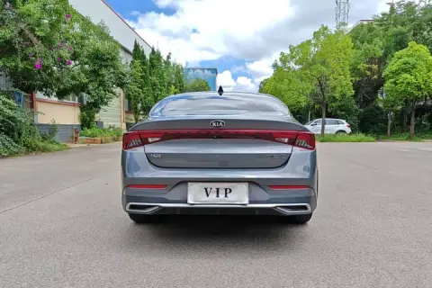 Kia K5 в аренду фото № 1