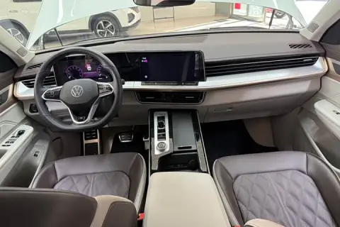 Volkswagen Tavendor в аренду фото № 8