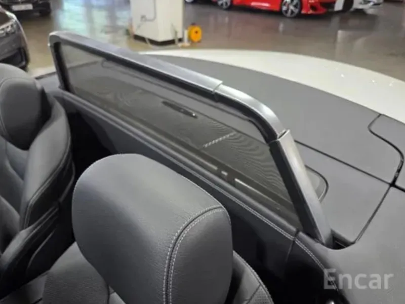 <h1>Mercedes-Benz SL-Класс</h1> в аренду фото № 8