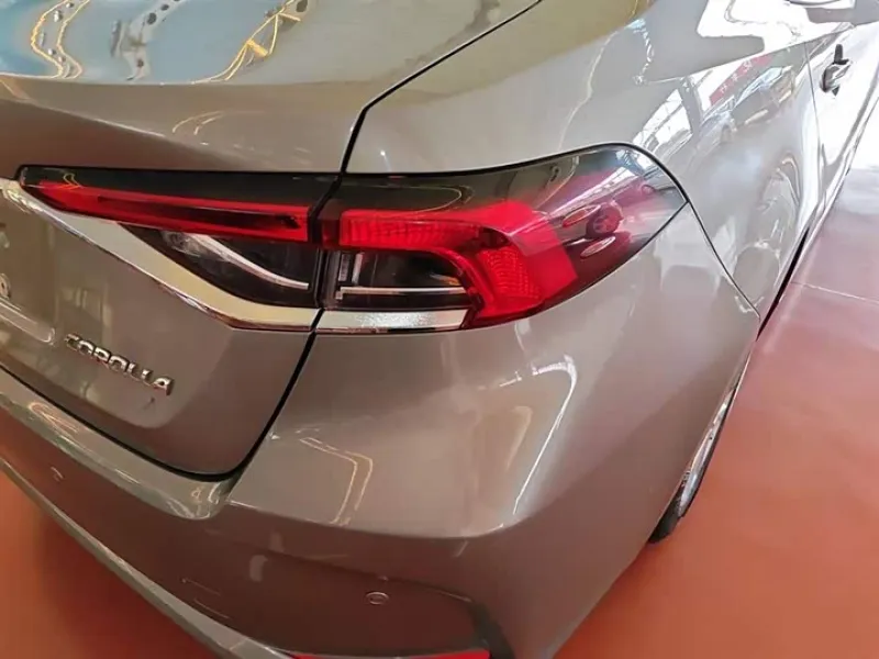 <h1>Toyota Corolla</h1> в аренду фото № 3