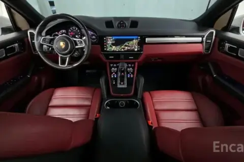 Porsche Cayenne в аренду фото № 6