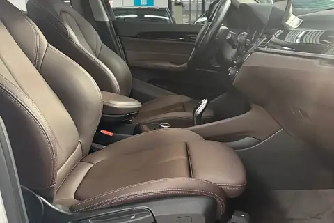 BMW X1 в аренду фото № 5