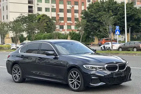 BMW 3 серии в аренду фото № 1