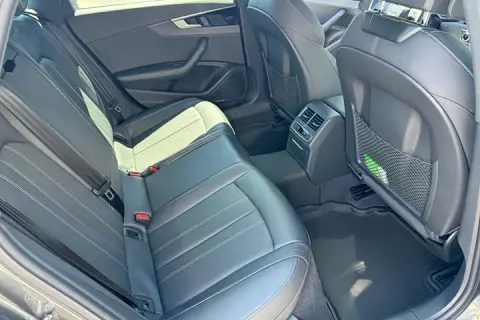 Audi A4 в аренду фото № 9
