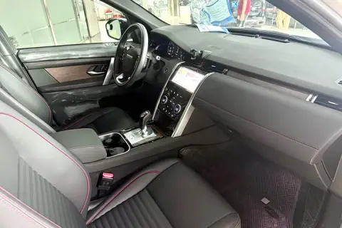 Land Rover Discovery в аренду фото № 5
