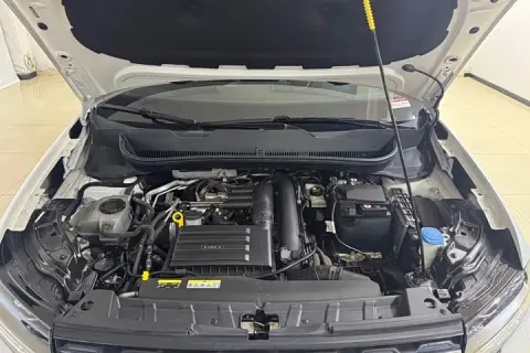 Volkswagen Tacqua в аренду фото № 9