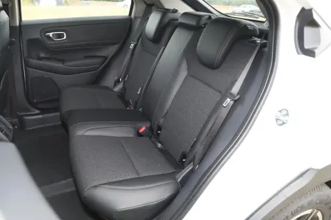 Honda Vezel в аренду фото № 10