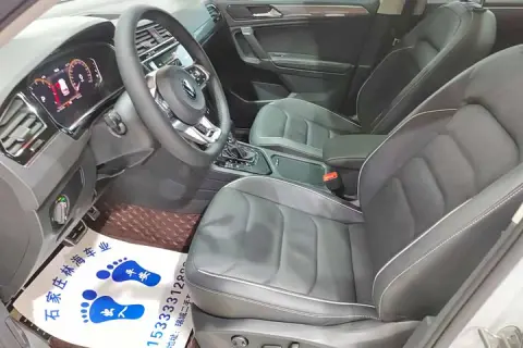 Volkswagen Tiguan в аренду фото № 6