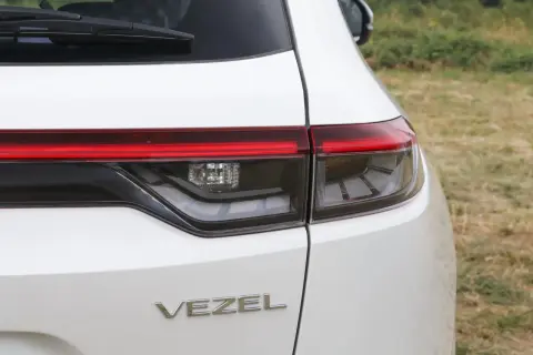 Honda Vezel в аренду фото № 0