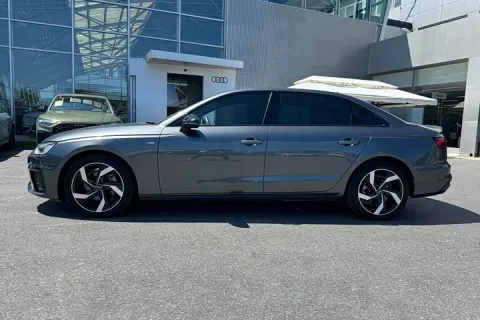 Audi A4 в аренду фото № 1