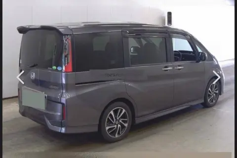 Honda Stepwgn в аренду фото № 1