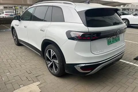 Volkswagen ID.6 в аренду фото № 1