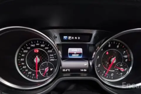 Mercedes-Benz SL-Класс AMG в аренду фото № 7