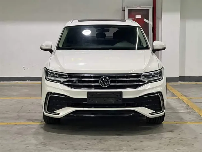<h1>Volkswagen Tiguan</h1> в аренду фото № 3