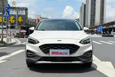Ford Focus в аренду фото № 0