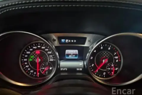 Mercedes-Benz SL-Класс в аренду фото № 5