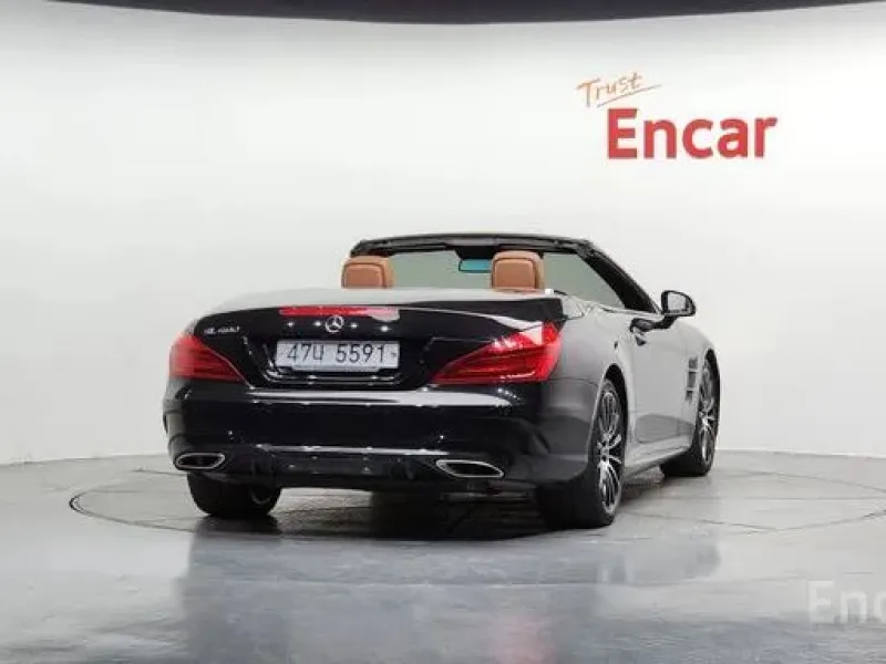 <h1>Mercedes-Benz SL-Класс AMG</h1> в аренду фото № 2