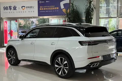 Volkswagen Tavendor в аренду фото № 3