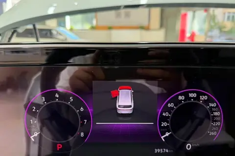 Volkswagen Tavendor в аренду фото № 6