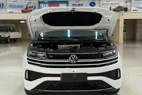 Volkswagen Tavendor в аренду фото № 4