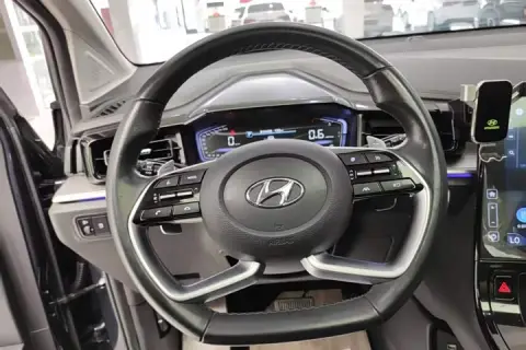 Hyundai Custo в аренду фото № 4