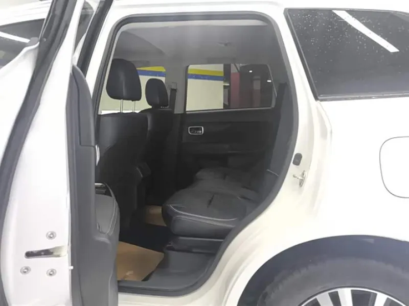 <h1>Mitsubishi Outlander</h1> в аренду фото № 4