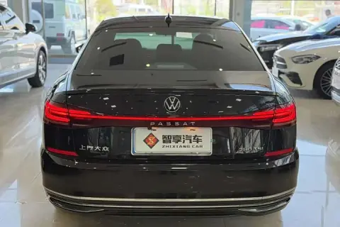 Volkswagen Passat в аренду фото № 3