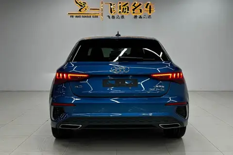 Audi A3 в аренду фото № 5