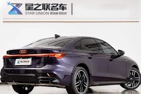 Audi A5 в аренду фото № 1