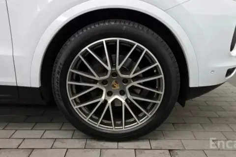 Porsche Cayenne в аренду фото № 1