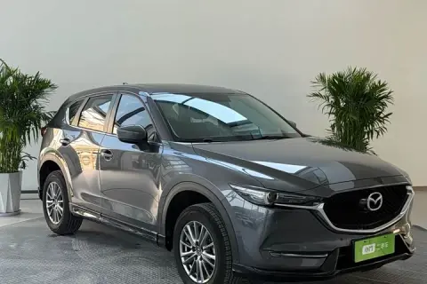Mazda CX-5 в аренду фото № 0