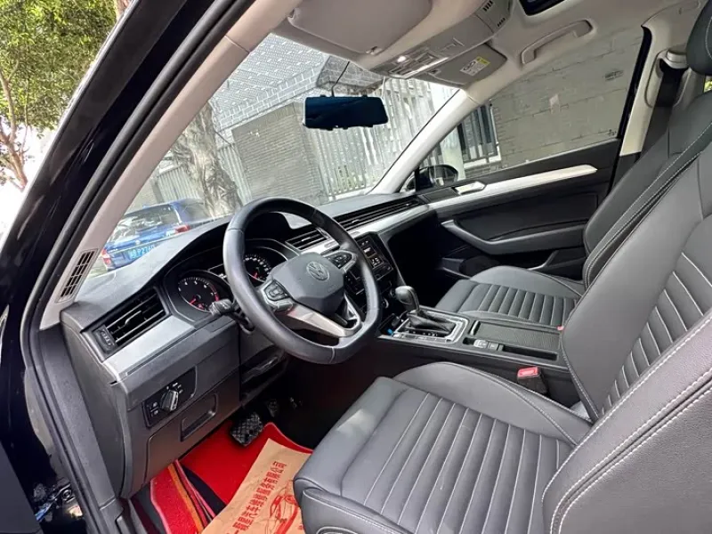 <h1>Volkswagen Magotan</h1> в аренду фото № 7