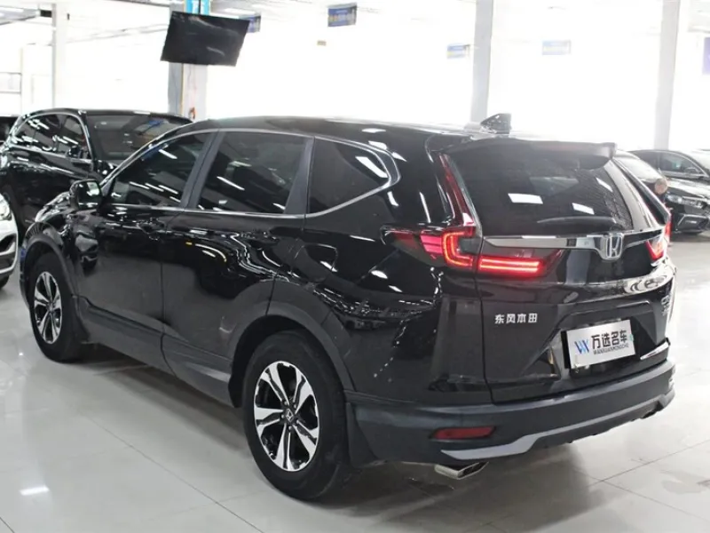 <h1>Honda CR-V</h1> в аренду фото № 1