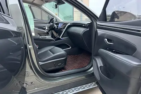 Hyundai Tucson в аренду фото № 9