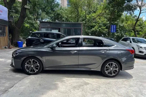 Changan Raeton CC в аренду фото № 1