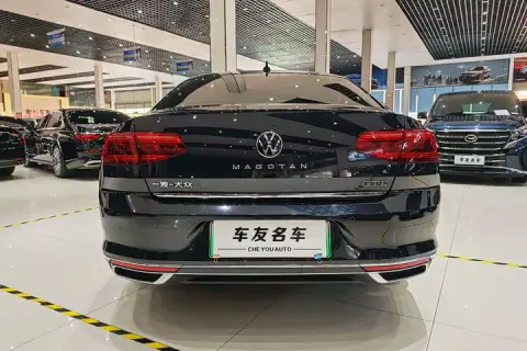 Volkswagen Magotan в аренду фото № 4