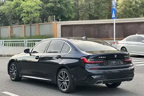 BMW 3 серии в аренду фото № 2