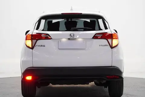 Honda Vezel в аренду фото № 0