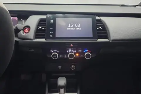 Honda Fit в аренду фото № 9