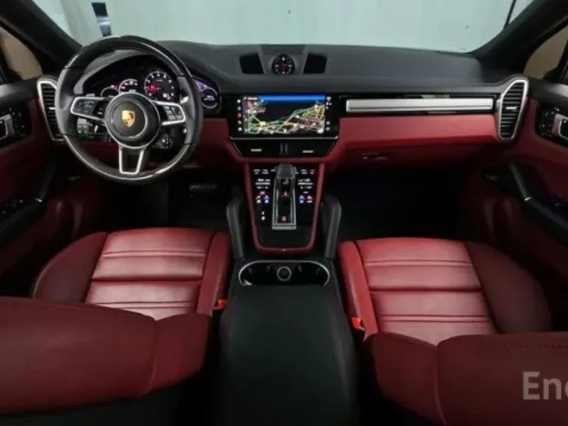 <h1>Porsche Cayenne</h1> в аренду фото № 6