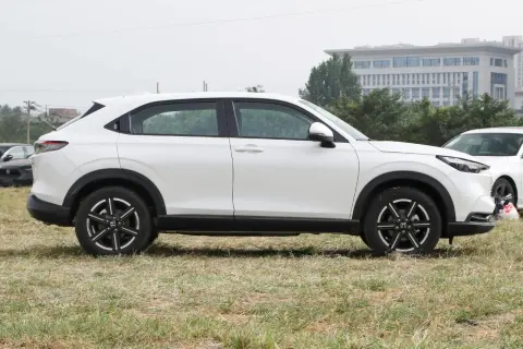 Honda Vezel в аренду фото № 2