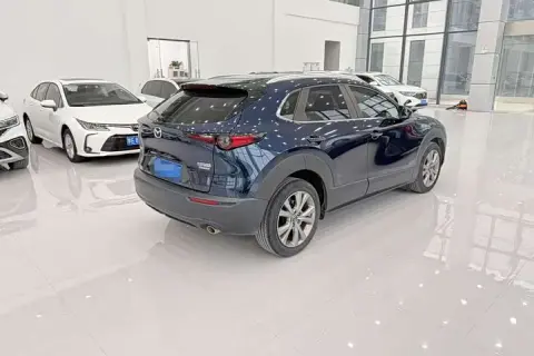 Mazda CX-30 в аренду фото № 1