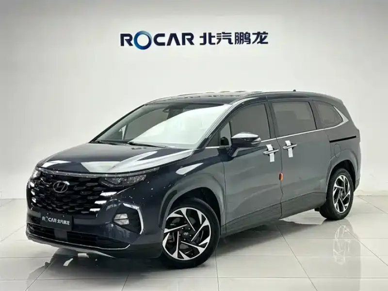 Hyundai Custo
