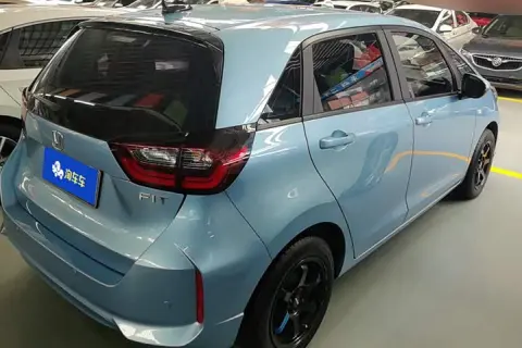 Honda Fit в аренду фото № 0