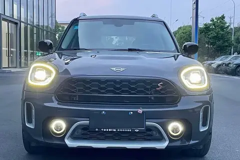 Mini Countryman в аренду фото № 2