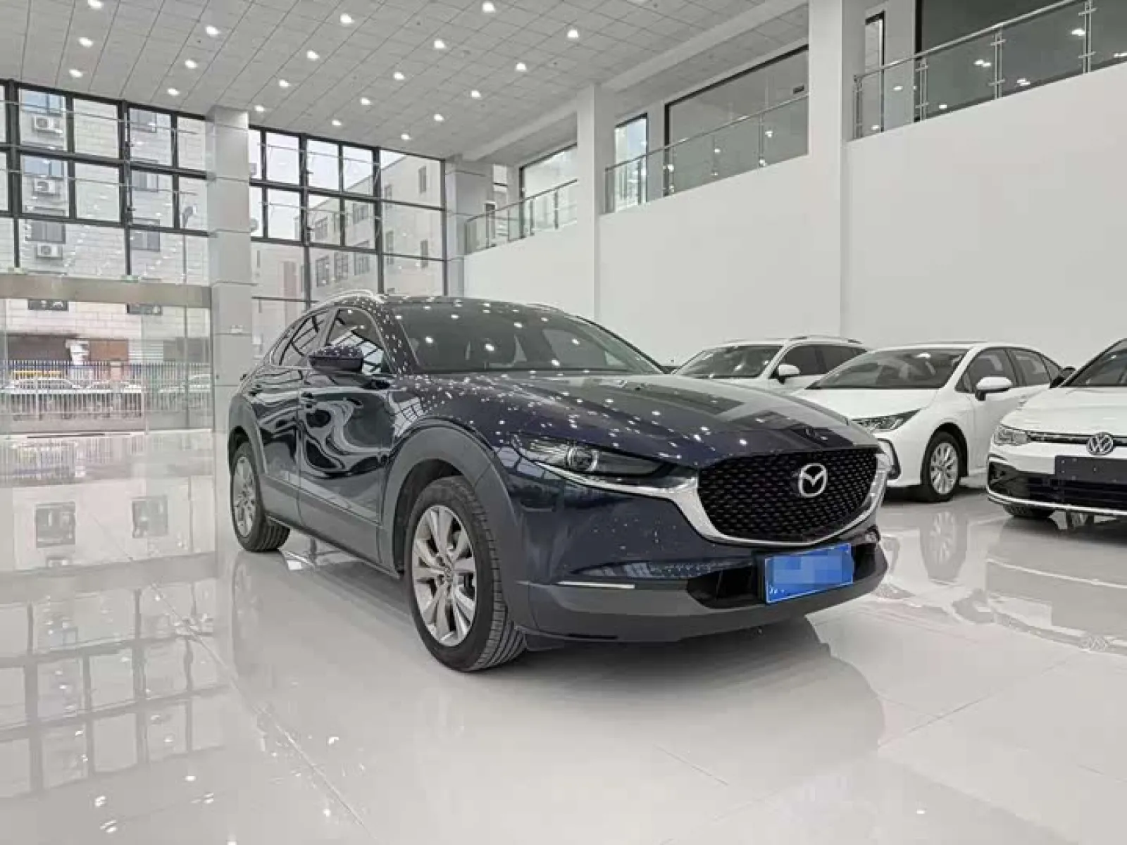 Mazda CX-30 фото 2